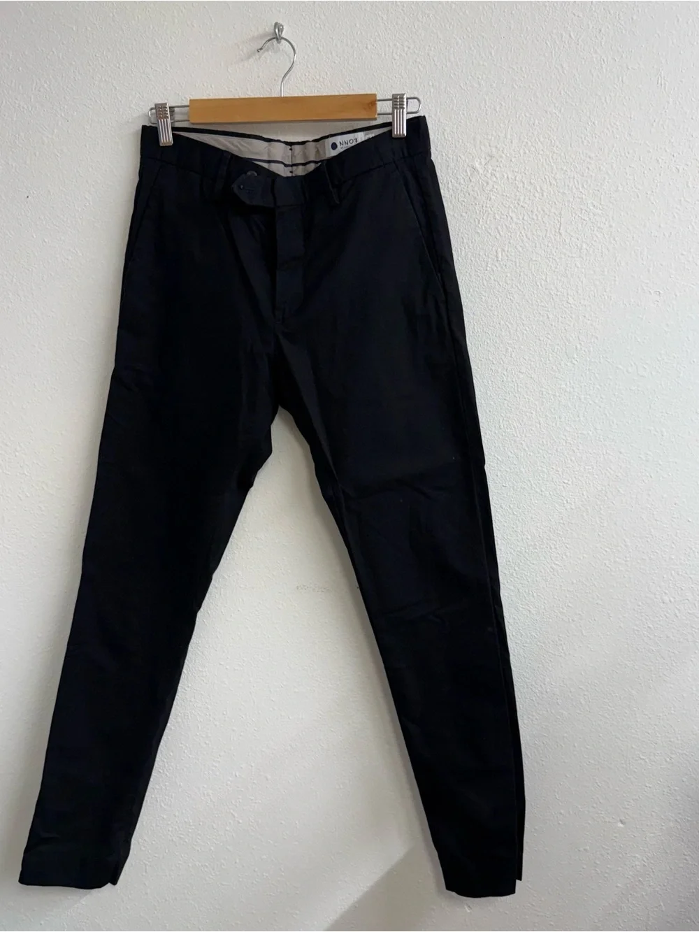NNO7 Men's Black Chino Pants